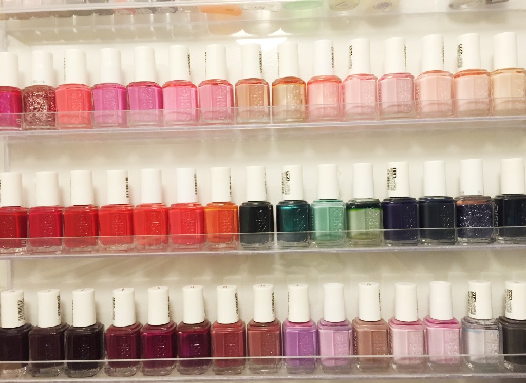 essielove-leahtackles.jpeg