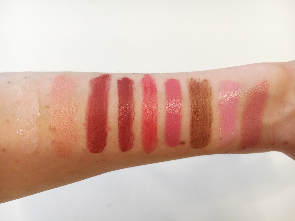 lipstickswatches-leahtackles.jpeg